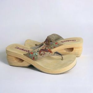 Y2K Bohemian Skechers Cali Heeled Sandals | Flip Flops